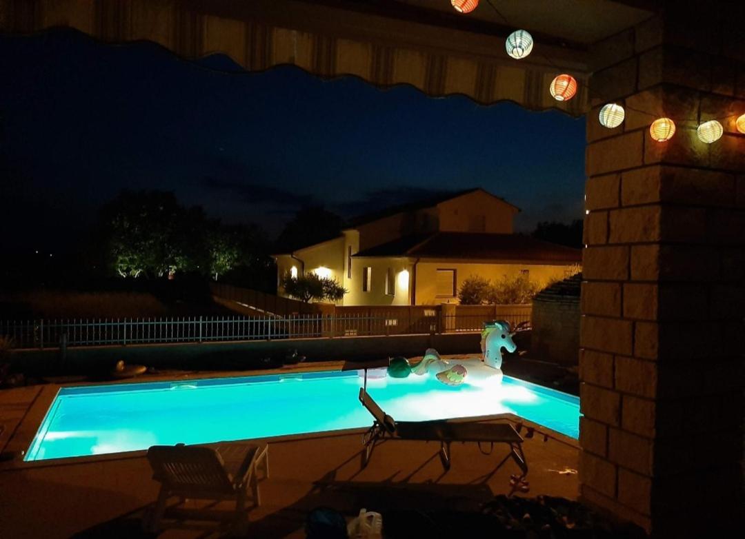 Nice, Cosy Studio Apartment With Shared Outdoor Pool Банджоле Экстерьер фото